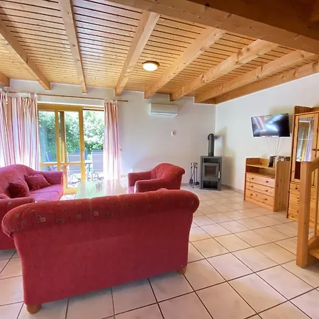 Haus 27 Ferienpark, Gruene Oase Fuer Wanderurlaub, Naturgenuss Und Pure Entspannung Дом отдыха *