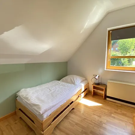 Haus 27 Ferienpark, Gruene Oase Fuer Wanderurlaub, Naturgenuss Und Pure Entspannung Нихайм