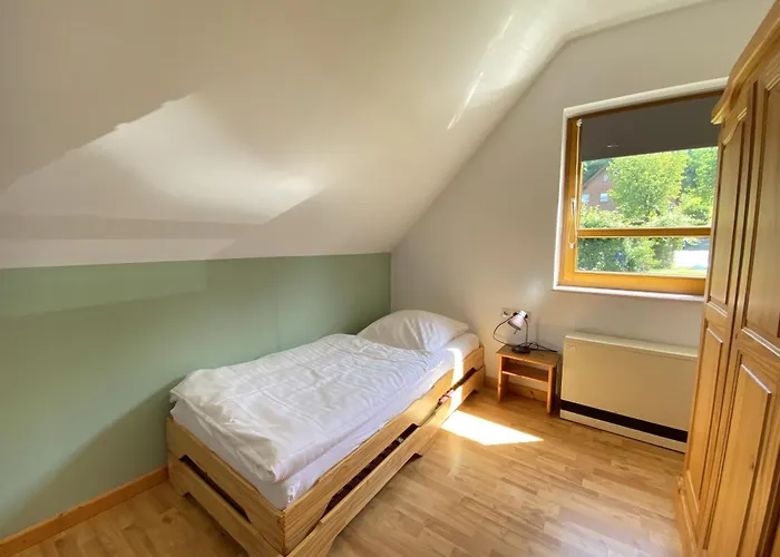 27 Nieheim